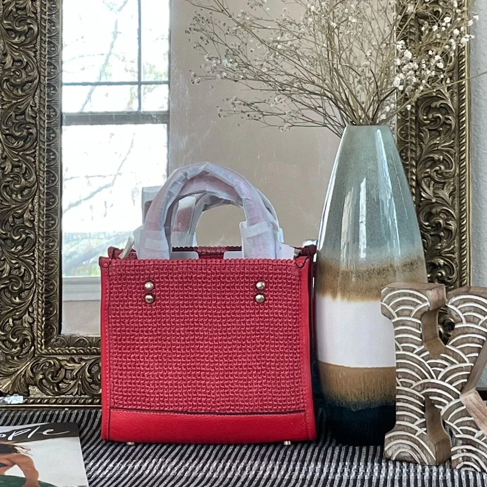 Coach Woven Summer Dempsey Tote 22 Miami Red | Resortcore Palm Beach City Chic